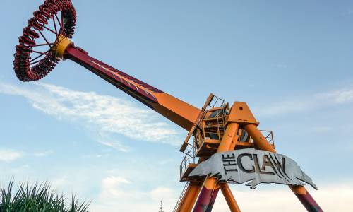 Adventure World's Mi3 thrill ride will be an Intamin Gyro Swing like Dreamworld's The Claw